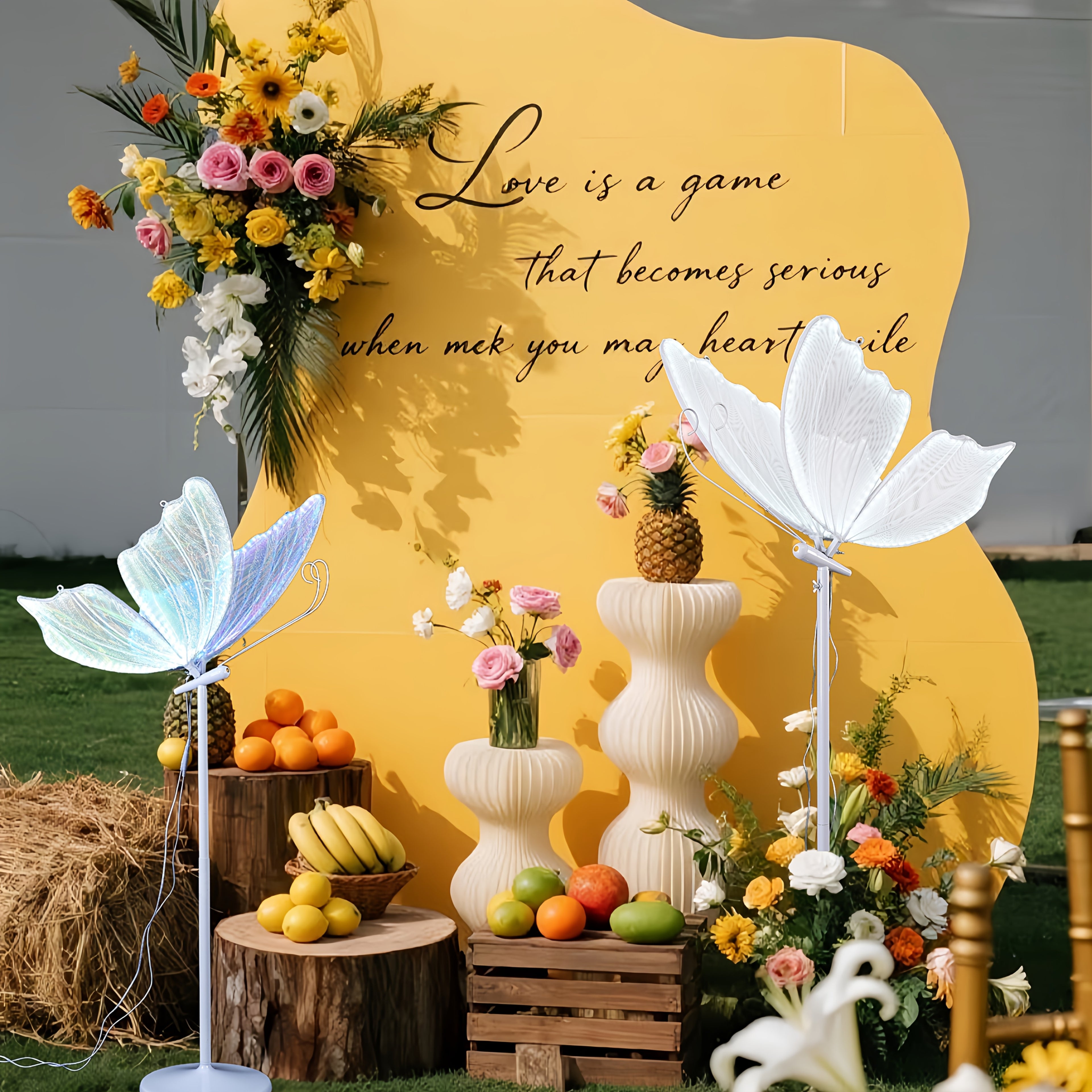 31.4-inch Wedding Butterfly Floor Lamp Birthday Party Wedding Reception Photo Area Ambient Lighting Christmas Tree Companion Lighting Romantic Valentine's Day Housewarming Dinner Decoration LED Giant Glowing Butterfly Hanging Sculpture Lamp